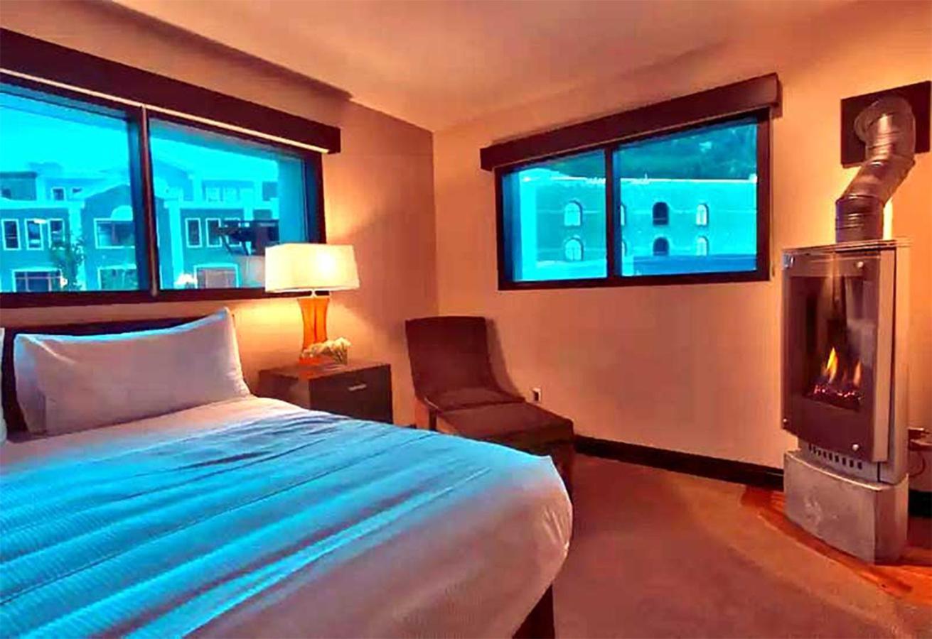 Main & Sky Villa Park City Bagian luar foto